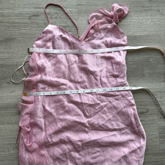 TOPSHOP Asymmetrical Frill Maxi Dress a strappy back and ruffled chiffon accents - Picture 5 of 7